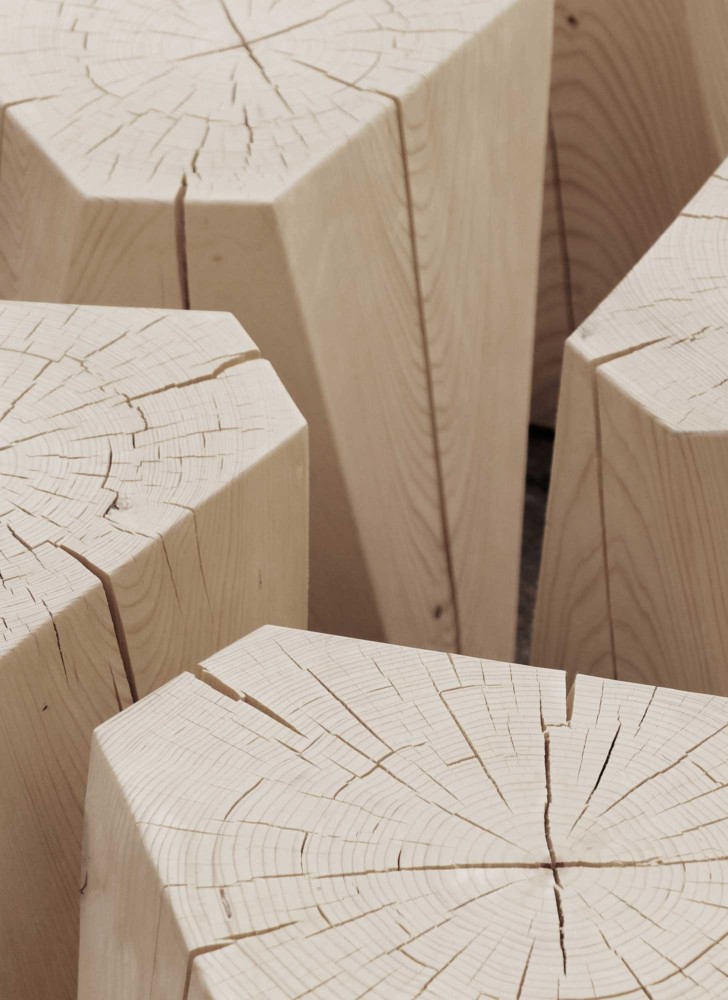 Der Grazer Hocker von Rosenkranz Design Möbel
