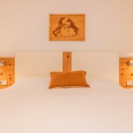 Zirben-Schlafzimmer R. von Rosenkranz
